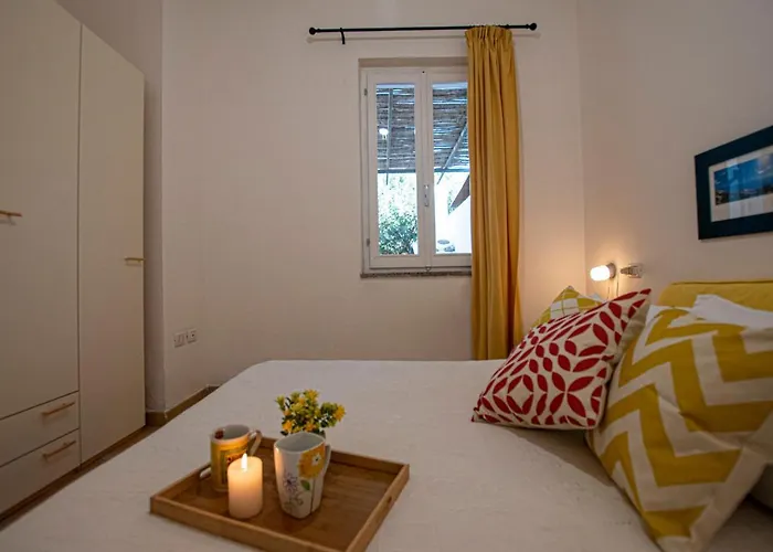 Eucalipto Villa Valledoria (Sardinia)